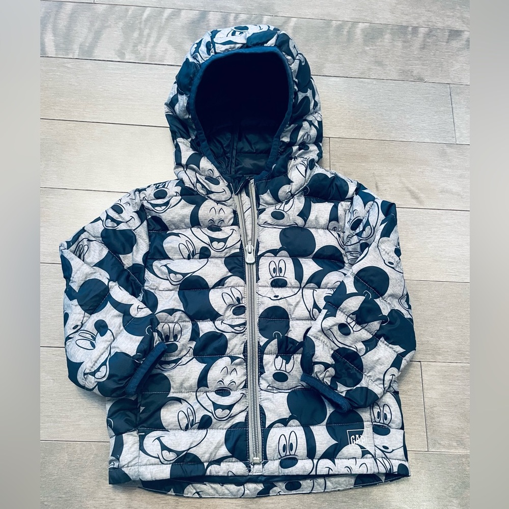 The gap Boys Mickey Mouse coat